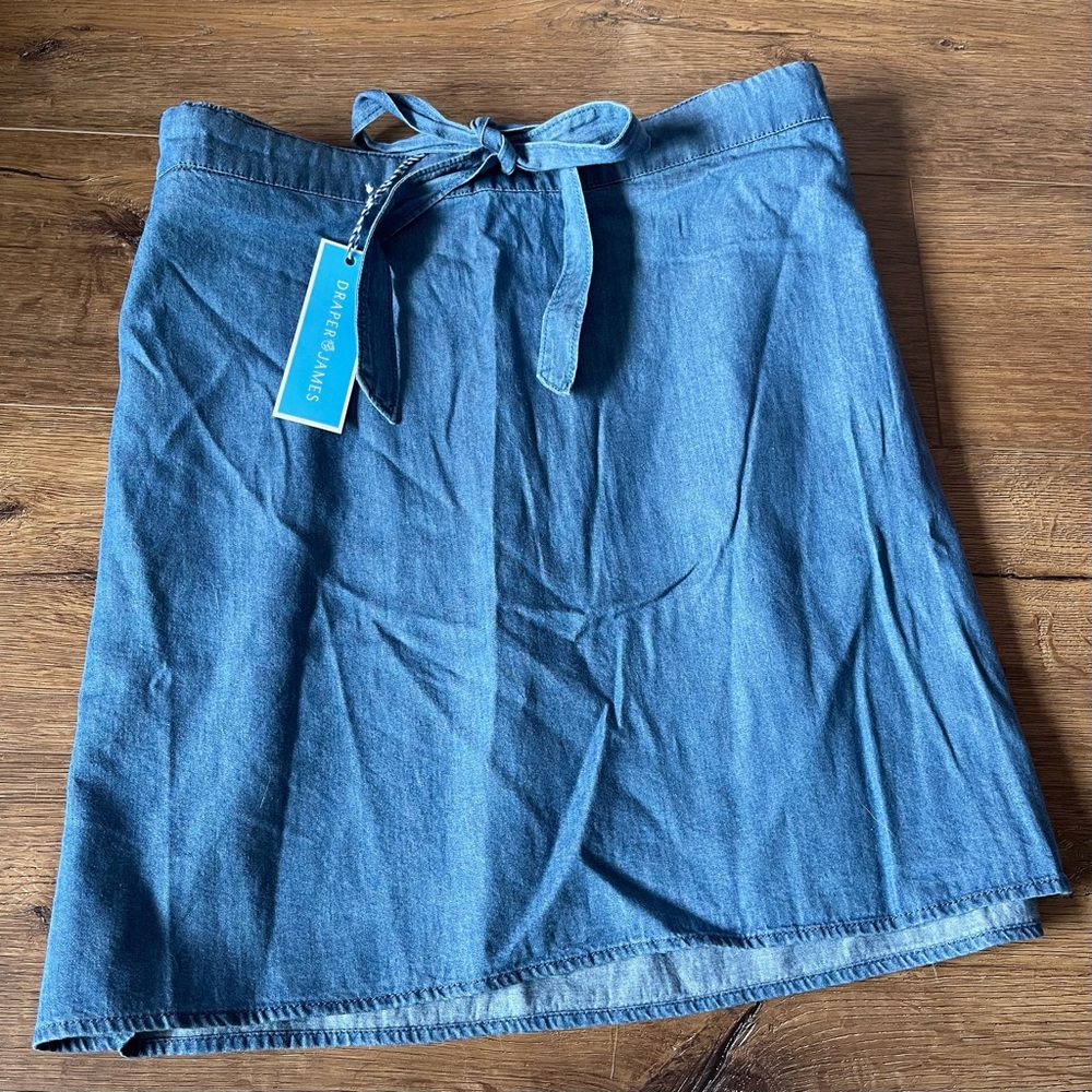 DRAPER JAMES-(NWT) XXL Chambray Tie Waist Skirt